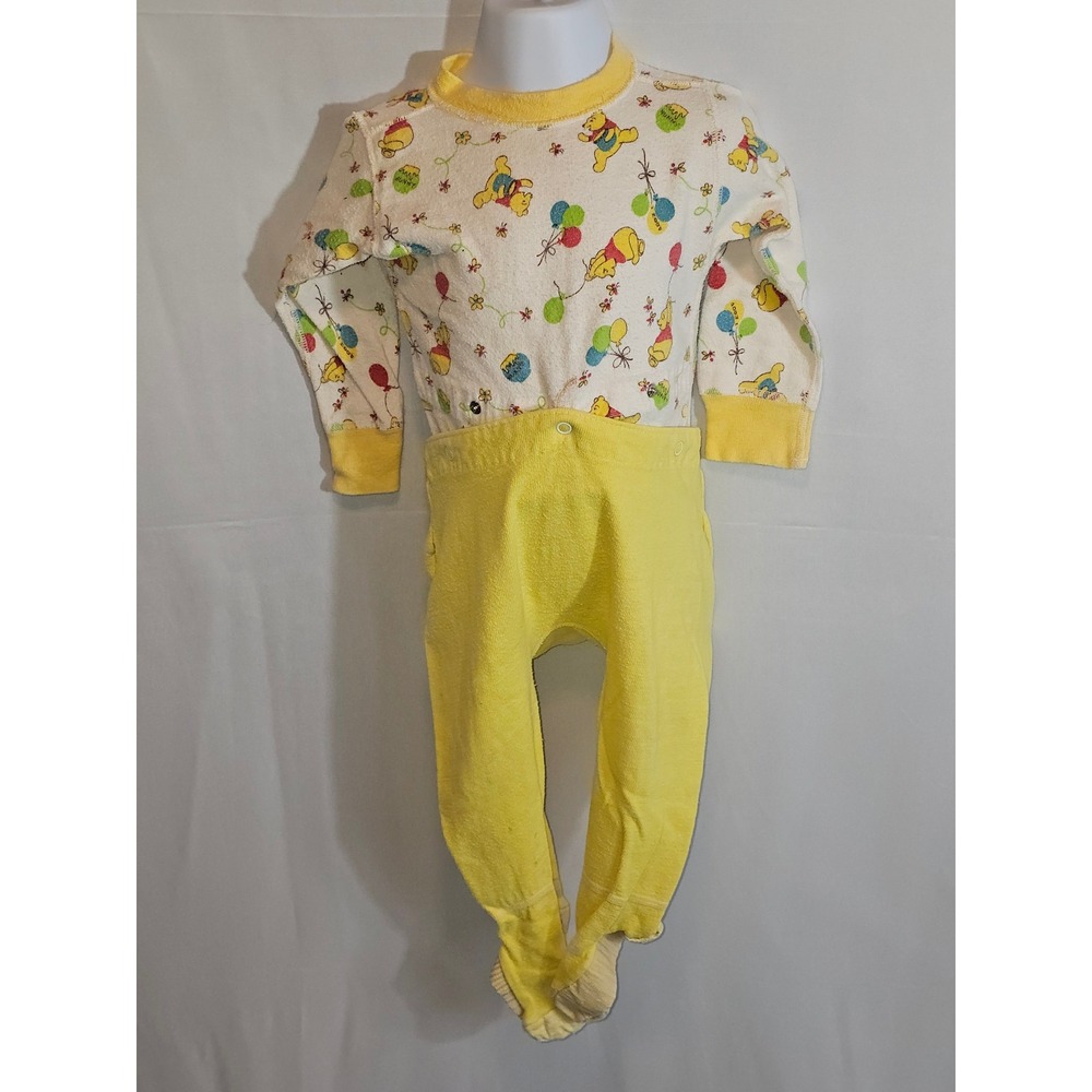 Vintage Winnie the‎ Pooh Snappable Pajamas.  12 months. Please read description